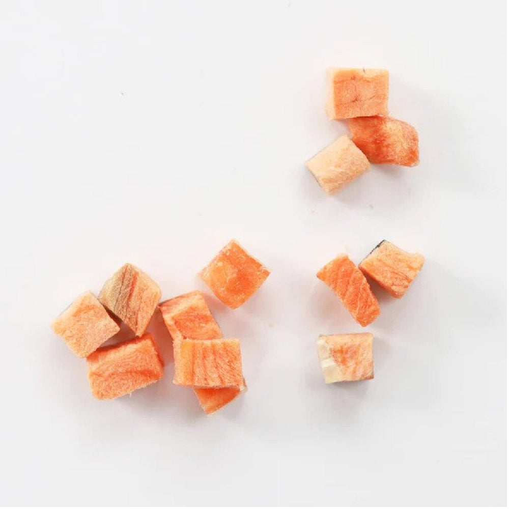 Freeze Dried King Salmon Treats for Dogs and Cats